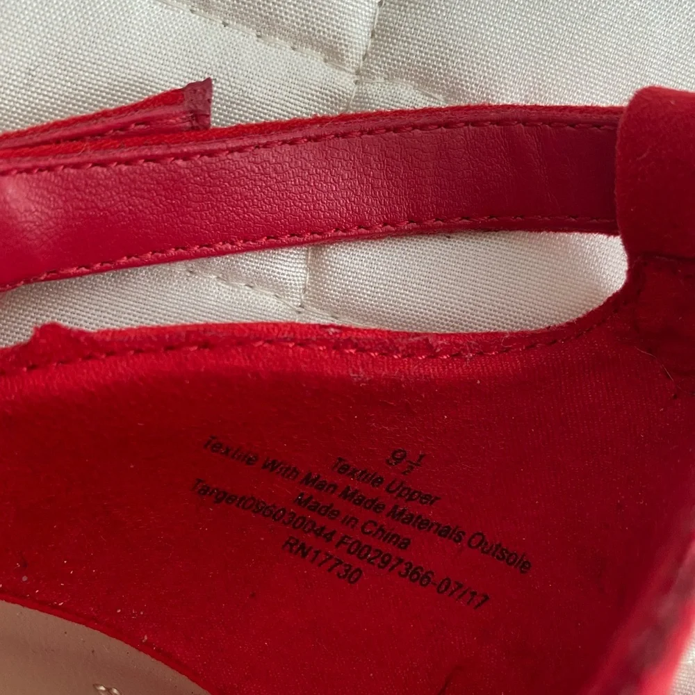 Red Ruffle Heels - Picture 9 of 9